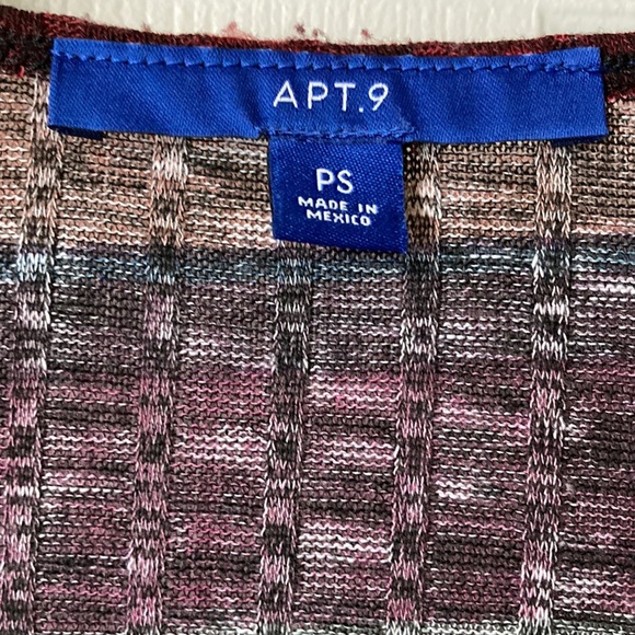 Women’s- Multi- Color Cardigan - Picture 4 of 5